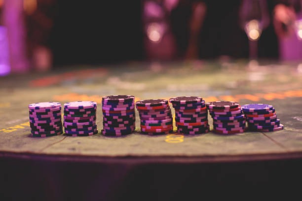 Fortune Tiger slot game interface on suburwin showing tiger symbols and cascading mechanics