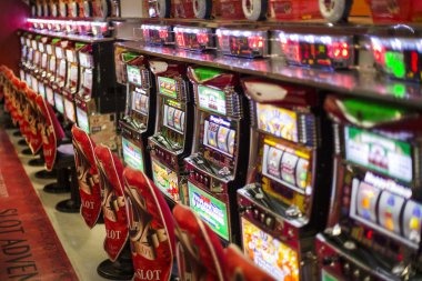 Lightning Baccarat live dealer interface on suburwin showing real-time card table and betting options